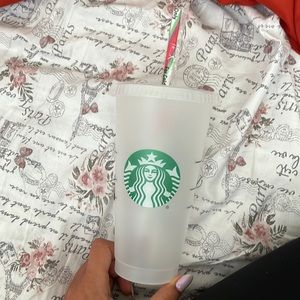 Starbucks cold cup reusable to go